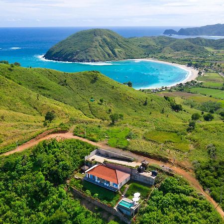 Villa Atas Pelangi Kuta  Luaran gambar